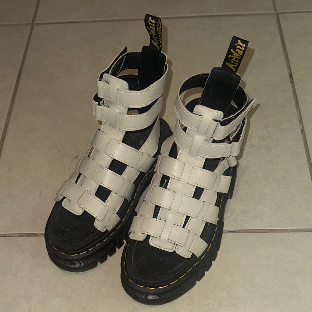 Dr. Martens - Platform Sandals